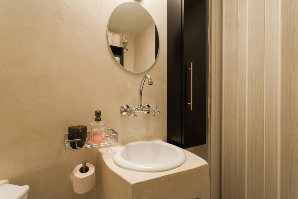 Home Sweet Home @ Central Athens 52 Sq.M. Extérieur photo